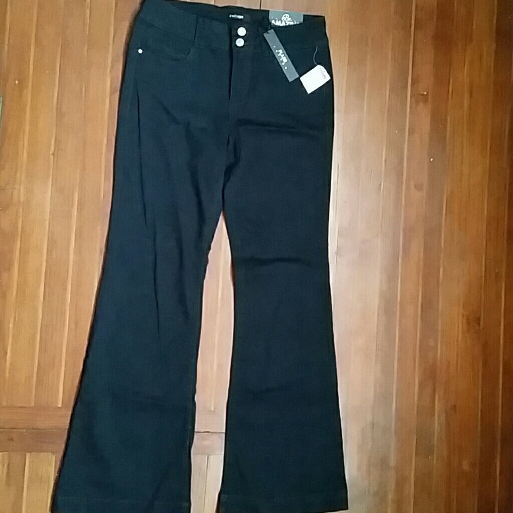 Charlotte Russe Refuge Flare Jeans